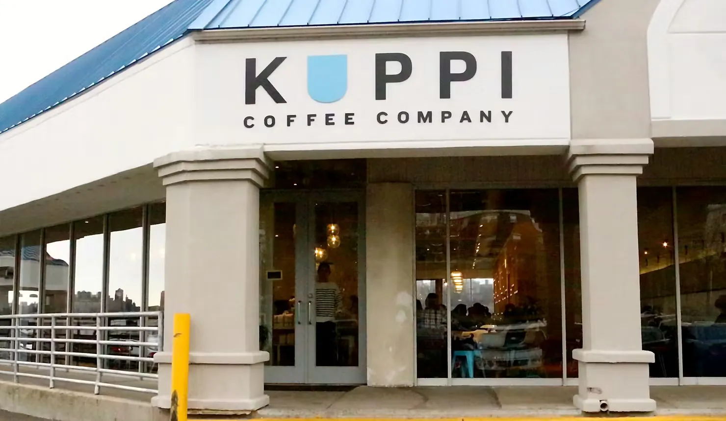Kuppi Coffee waterfront location in Edgewater, NJ